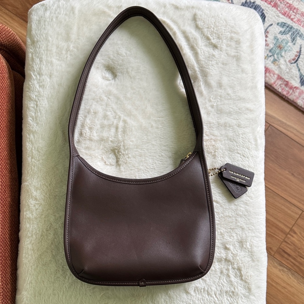 Coach Curve Zip Maple Shoulder Bag Purse